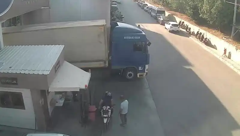Nakliye Şebekesine Büyüklükte Operasyon: Milyonlarca Liralık Ürün Ele Geçirildi!